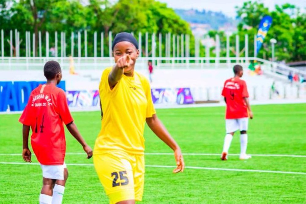 Ngwema Odette Coralie yerekeje muri Rayon Sports WFC
